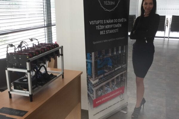 15009921731374199684